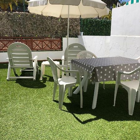 Apartamento De 1 Dormitorio En Victoria Court 2 Los Cristianos. Los Cristianos  Eksteriør billede