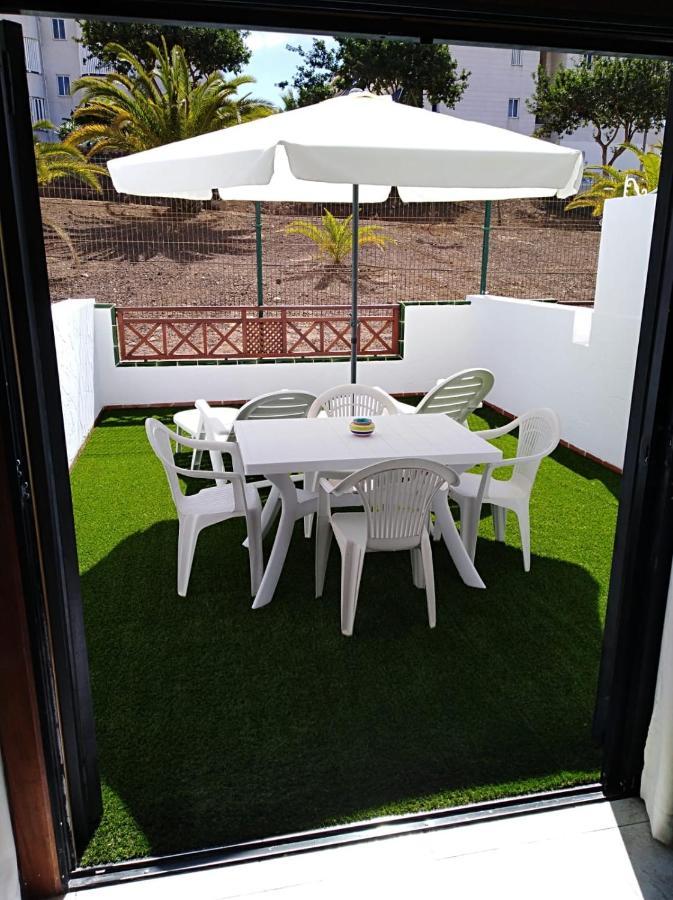 Apartamento De 1 Dormitorio En Victoria Court 2 Los Cristianos. Los Cristianos  Eksteriør billede