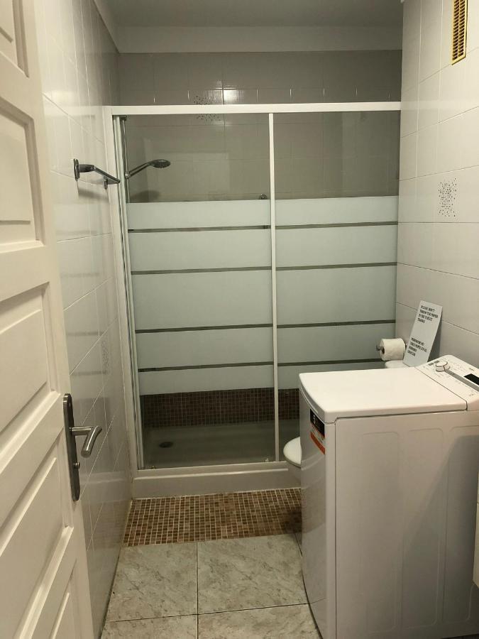 Apartamento De 1 Dormitorio En Victoria Court 2 Los Cristianos. Los Cristianos  Eksteriør billede