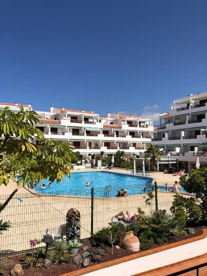 Apartamento De 1 Dormitorio En Victoria Court 2 Los Cristianos. Los Cristianos  Eksteriør billede