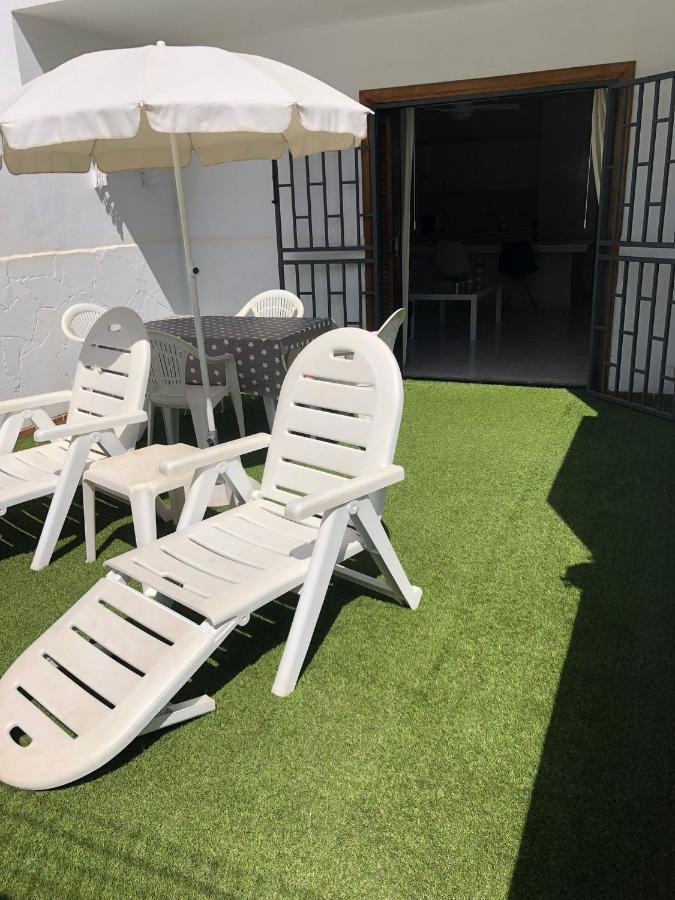 Apartamento De 1 Dormitorio En Victoria Court 2 Los Cristianos. Los Cristianos  Eksteriør billede